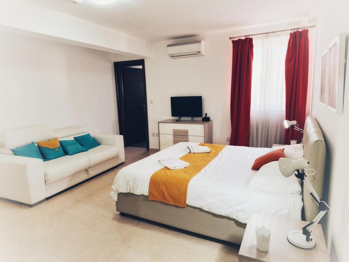 The Caves Apartments San Ġiljan Extérieur photo