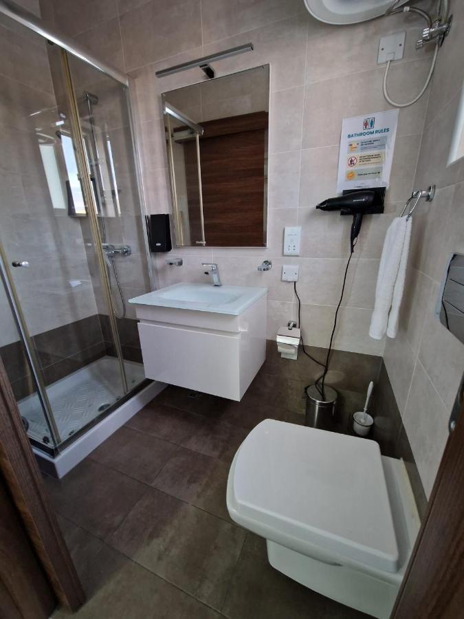 The Caves Apartments San Ġiljan Extérieur photo