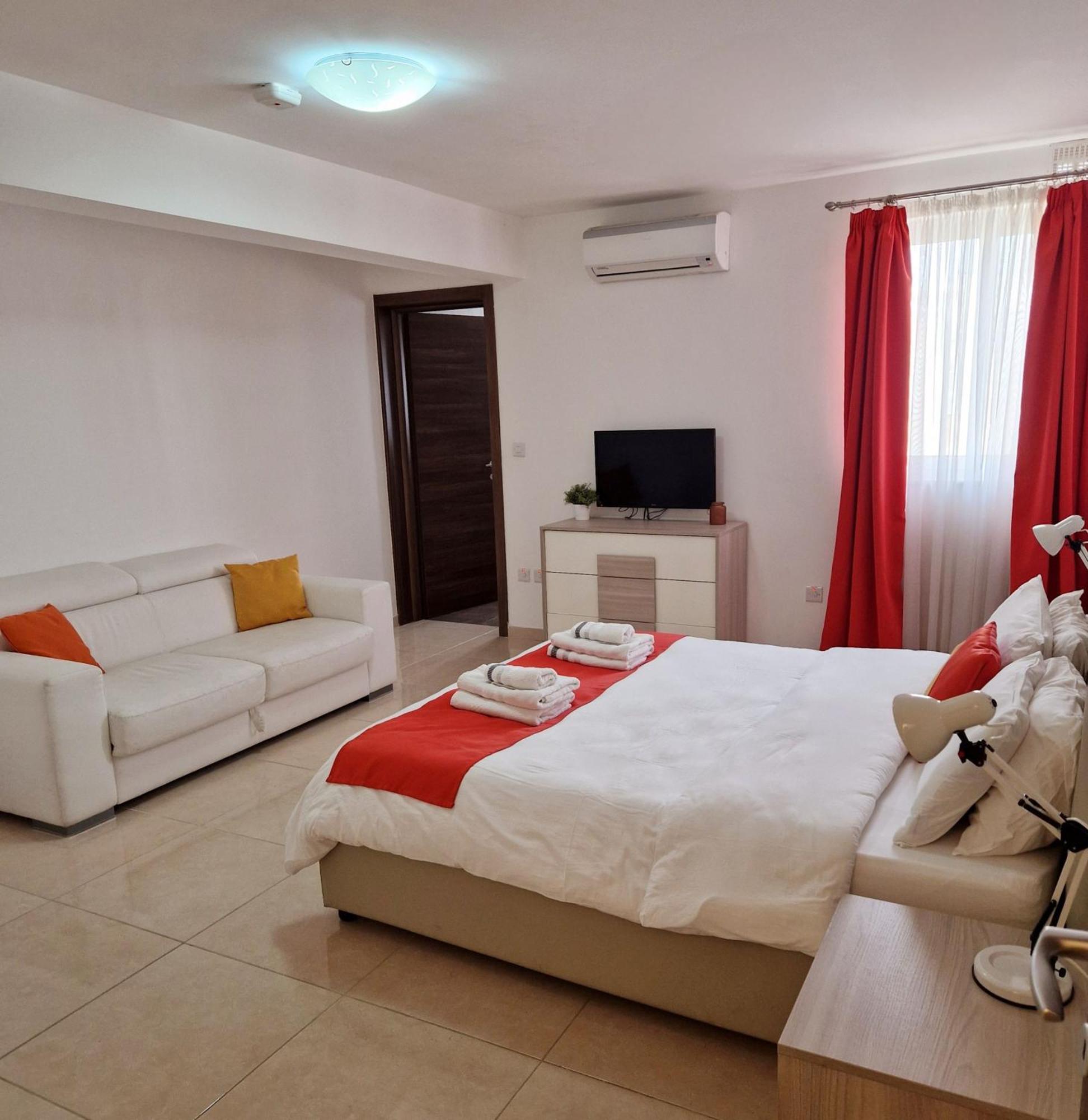 The Caves Apartments San Ġiljan Extérieur photo
